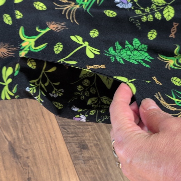 Svaha USA Dress, Pull On A Line Full, Fun Floral Design, Pockets, Size 2XL - Picture 4 of 12